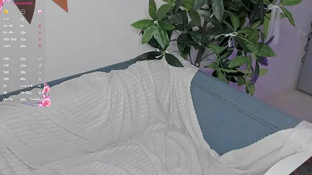 LilyBelll's cam snapshot