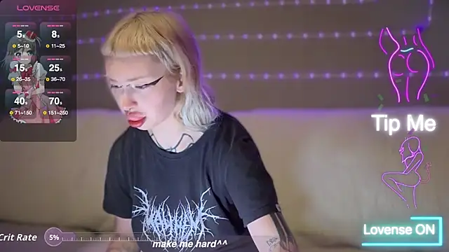 Gloryyaa's cam snapshot