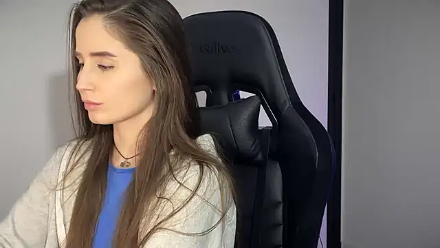 -KroshkaEnot-'s cam snapshot