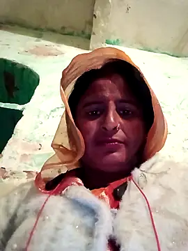 Quin_love143's cam snapshot