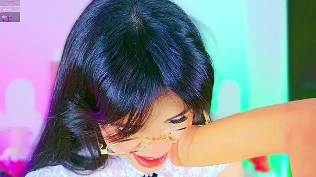 CharlootteEvans's cam snapshot