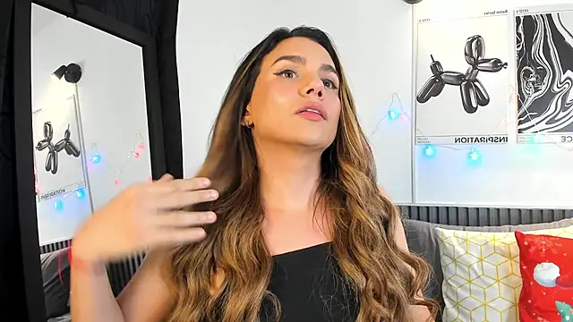 Cloe_Bonne live sex cam