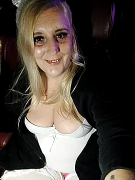 BecciDeluxe's cam snapshot