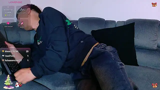 Twink_daren's cam snapshot