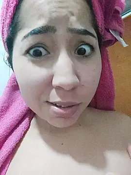 anni_ross's cam snapshot