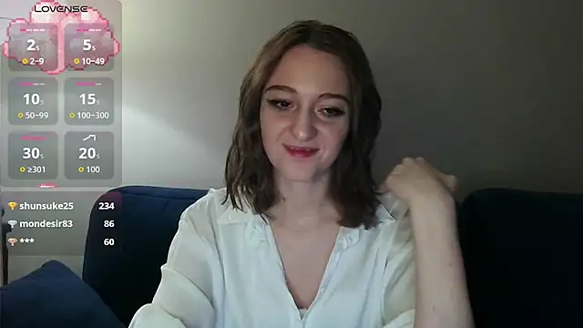 white_liillyy's cam snapshot