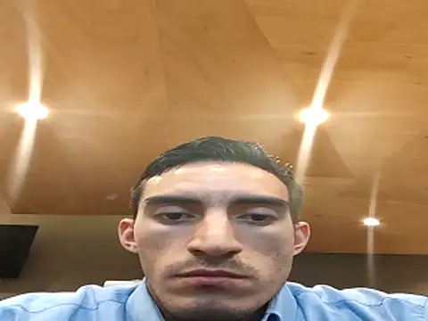 TommyMomentum live sex cam