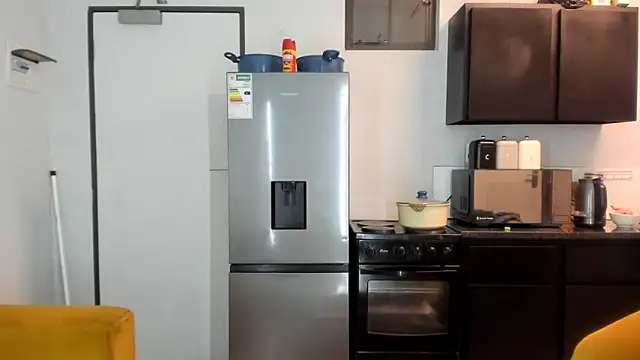 ConnieSmall24's cam snapshot