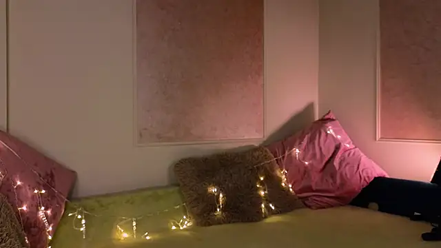 tomorrows_day's cam snapshot