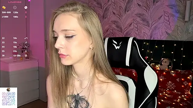 EvaPeace's cam snapshot