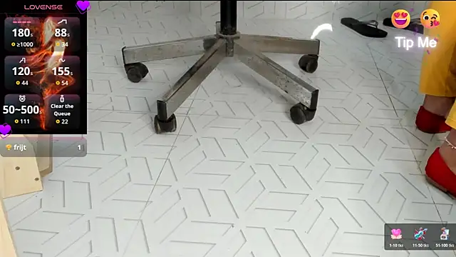 hot-timefun's cam snapshot