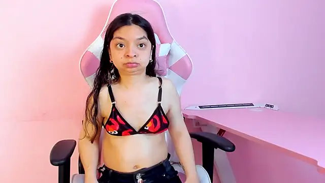 CharlotteMuller's cam snapshot