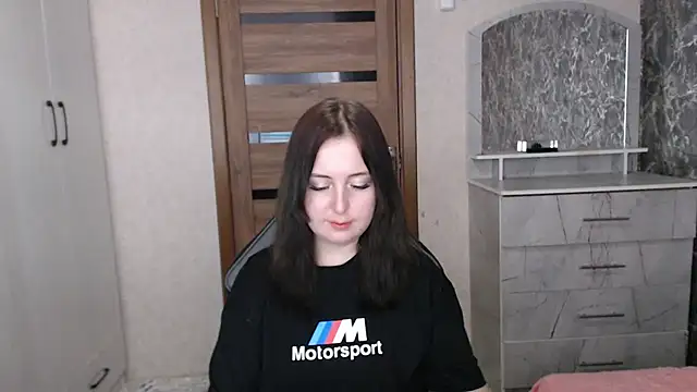 Kristy-Max's cam snapshot