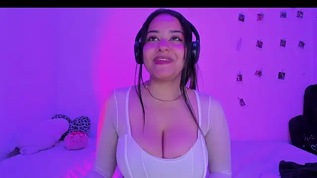 sofilunita's cam snapshot