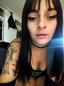 KARINNA__RAVEN's web cam