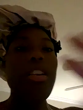 UnknownVixen's cam snapshot