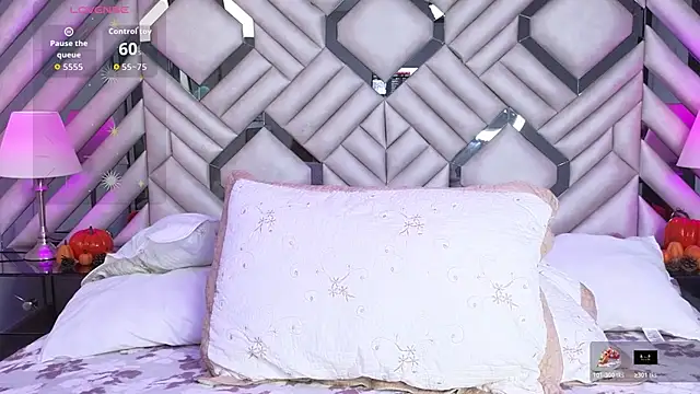 MiaGrayce's cam snapshot