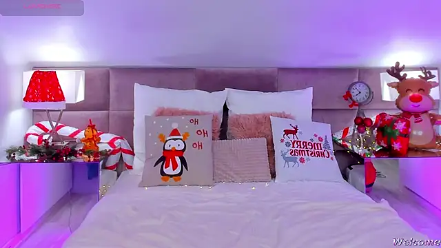 MiaMuse live sex cam