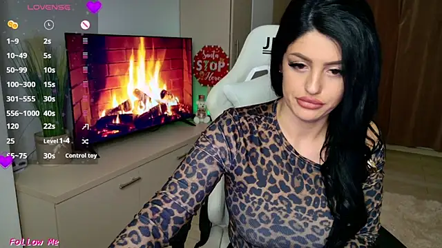 Myla-b's cam snapshot