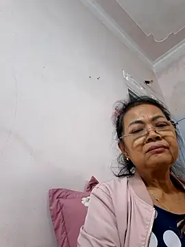 Hotestlove's cam snapshot