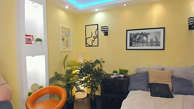 exposed_lizzy live sex cam