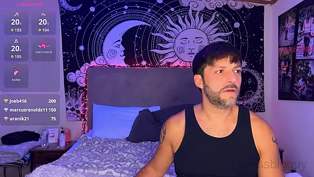 Lilmissbigguy live sex cam