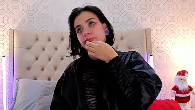 SuccubusDolly's cam snapshot