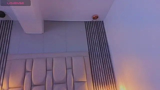 brandy_thonspson's cam snapshot