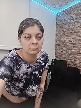 Yin_yang_hot's cam snapshot