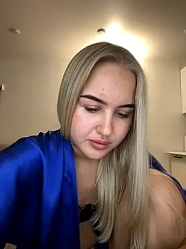 VanillaCakes's cam snapshot