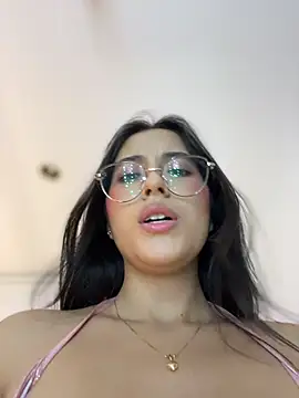 Juanita-Diaz's cam snapshot