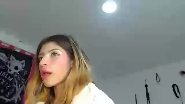 KratosAfroditacs's cam snapshot