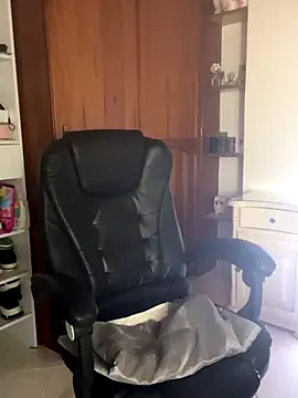 EmiHarrys's cam snapshot