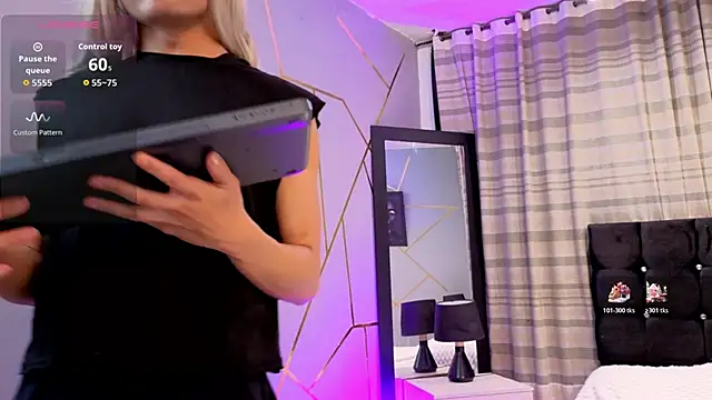 Megan_Do_Santos live sex cam