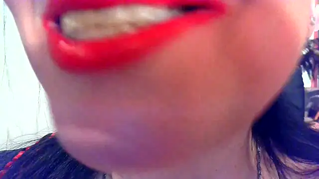 LadyMaxime511's web cam