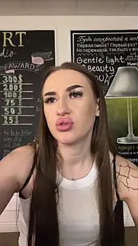 Luna_Olsen's cam snapshot