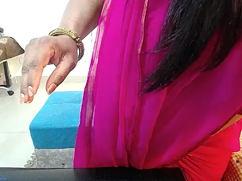 SexyArchiee's cam snapshot