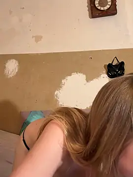saint_cat25 live sex cam