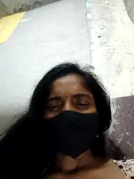 Gautami-telugu's cam snapshot