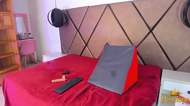 PenelopeGuzman__ live sex cam