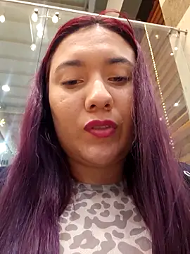 Blushing_Katy live sex cam