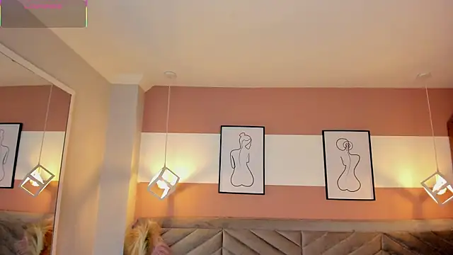 Mia_Valentine_'s cam snapshot