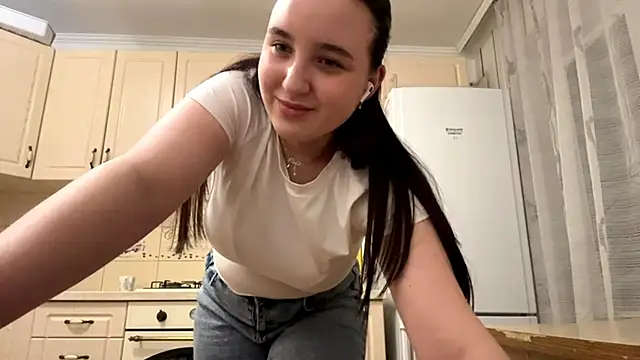 DaisyMolly's cam snapshot