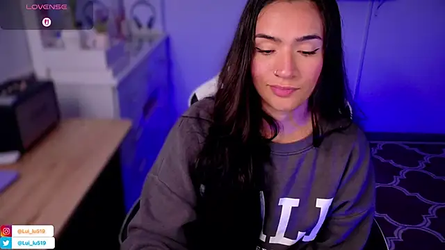 ImLui_lu's cam snapshot