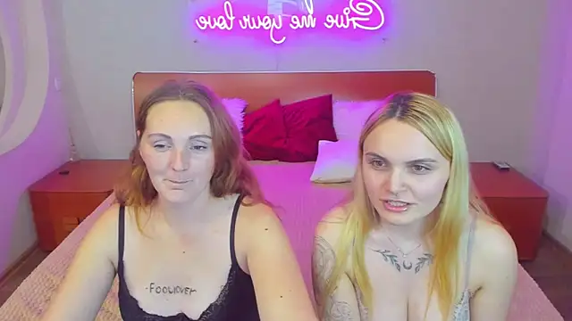MagicEyess live sex cam