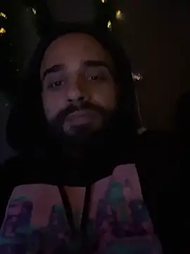 1Richrichard1's cam snapshot