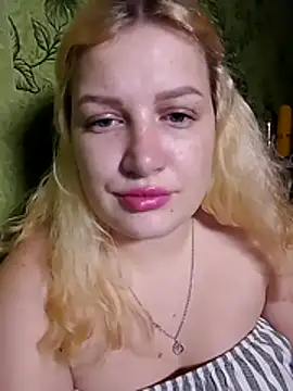 Steshaa live sex cam