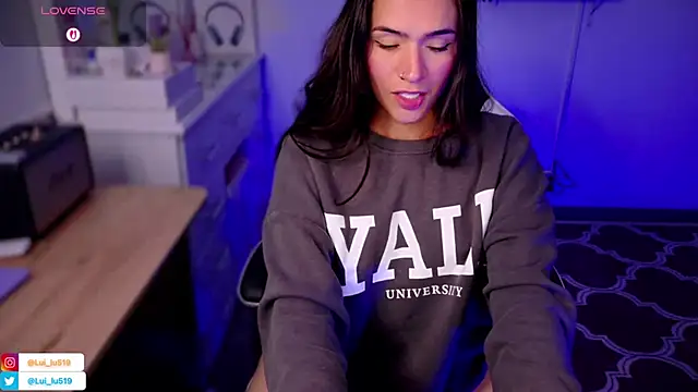 ImLui_lu's cam snapshot