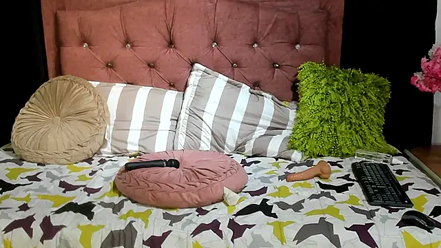 SofiaRivera1's cam snapshot