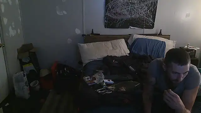 Bi_curious86's cam snapshot